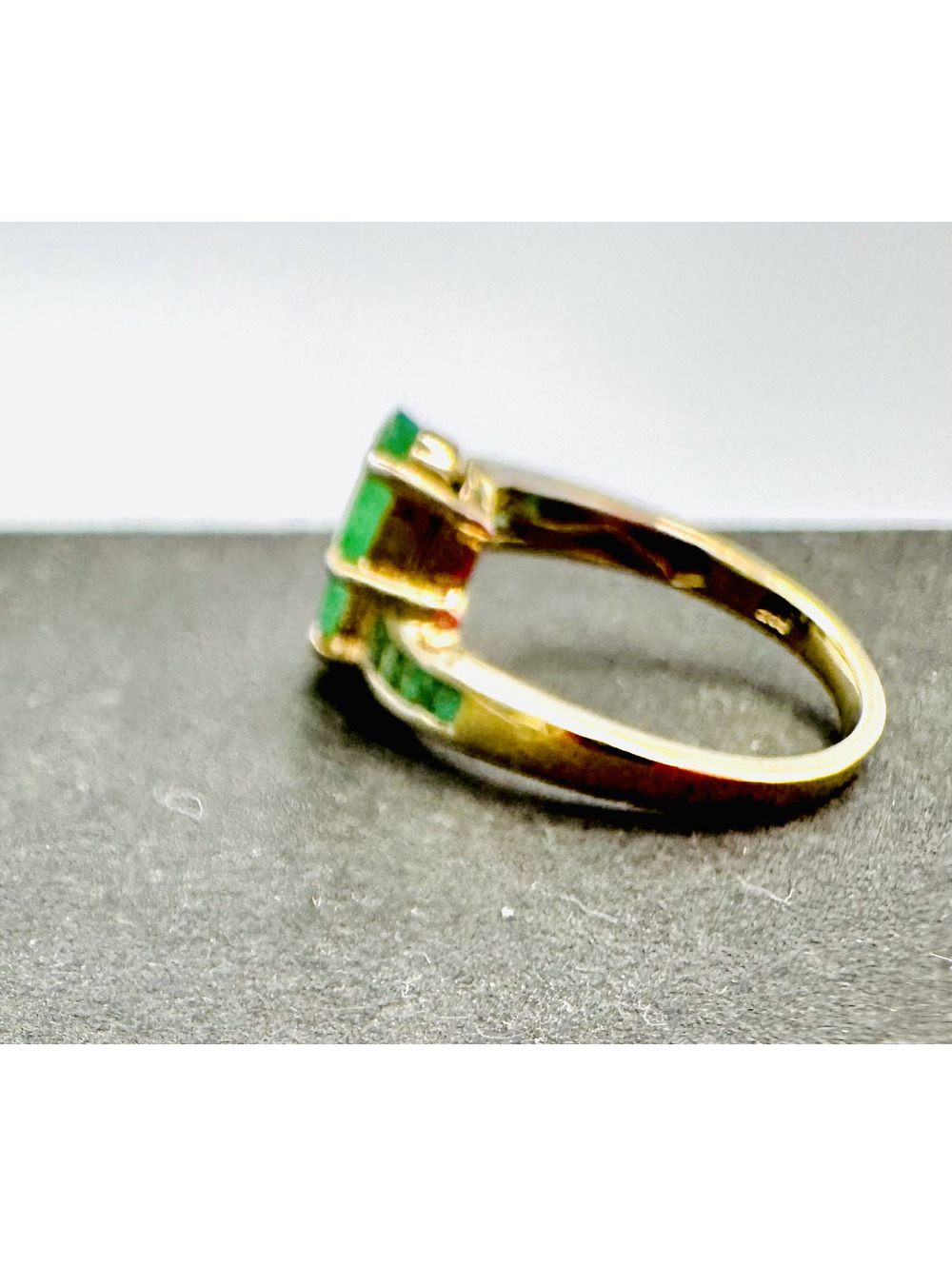 Gold plated sterling silver emerald ring; size 8 - Picture 3 of 8